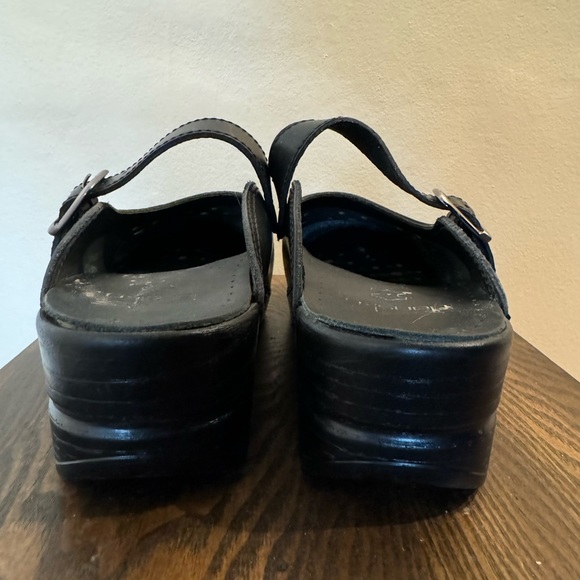 Dansko Clogs - Black Size 38 - Picture 3 of 6